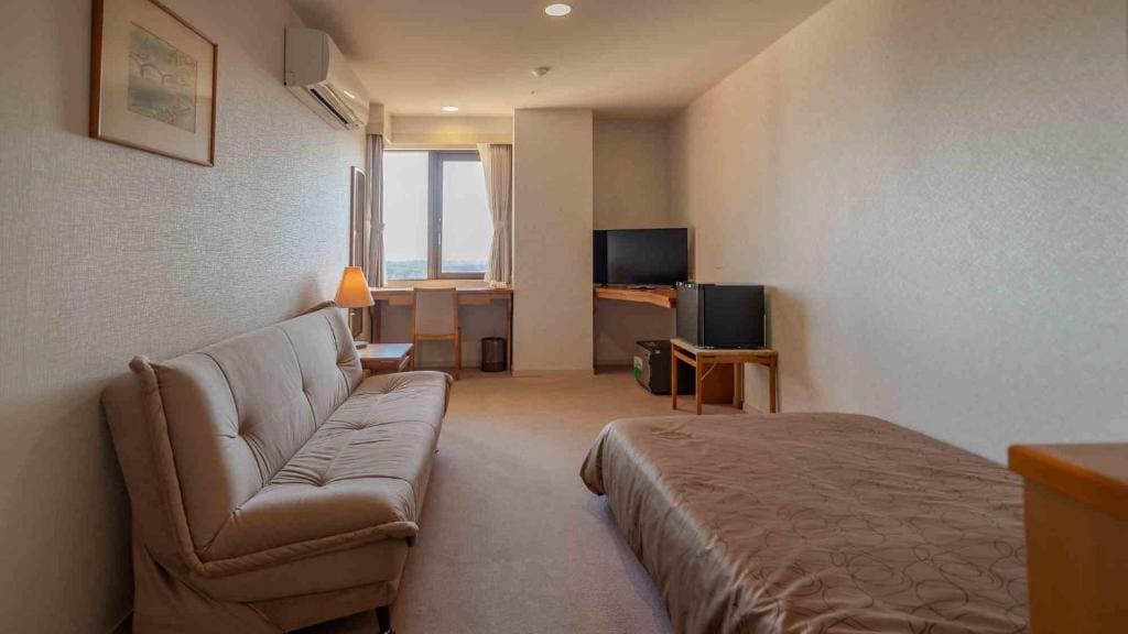 Semi-Double Room - Non-Smoking room - Image 2