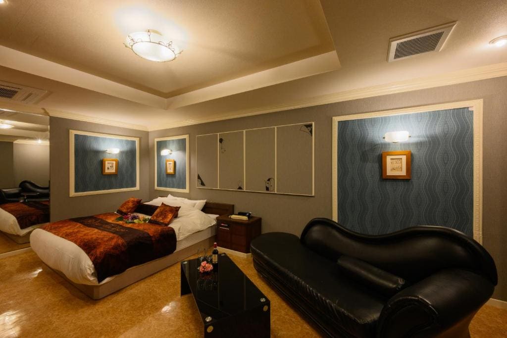 Deluxe Room with Partial Seto Inland Sea View - Non-Smoking room - Image 2