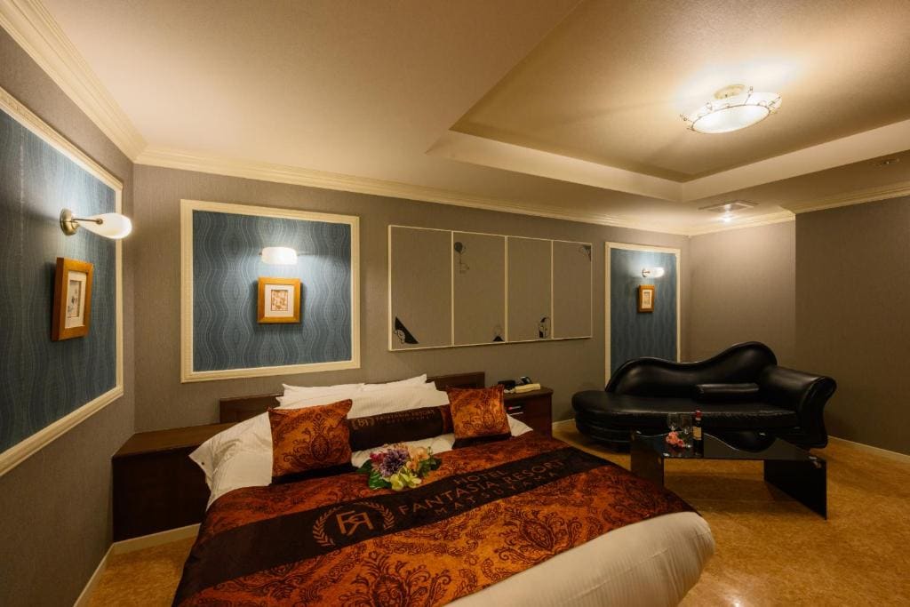 Deluxe Room with Partial Seto Inland Sea View - Non-Smoking room - Image 1