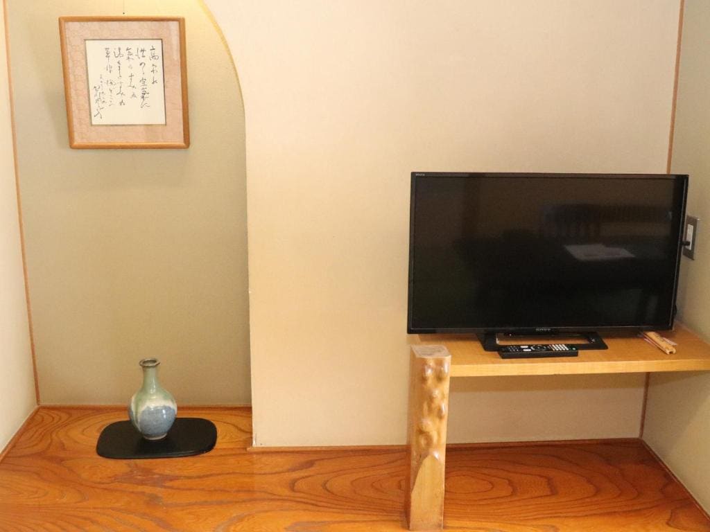 Japanese-style Room with 10 Tatami Non-Smoking + Buffet Dinner Included (View/Building Assigned on Arrival) room - Image 2