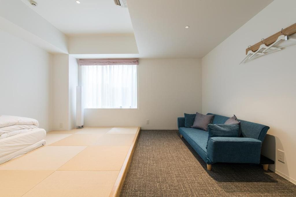 Japanese-Style Room with Sofa room - Image 2
