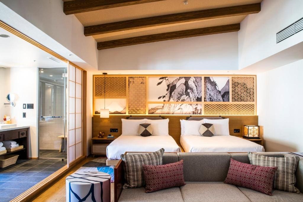 Twin Suite with River View room - Image 1