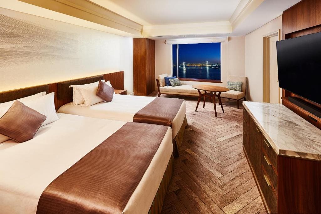 Premium Twin Room with Bay View room - Image 2