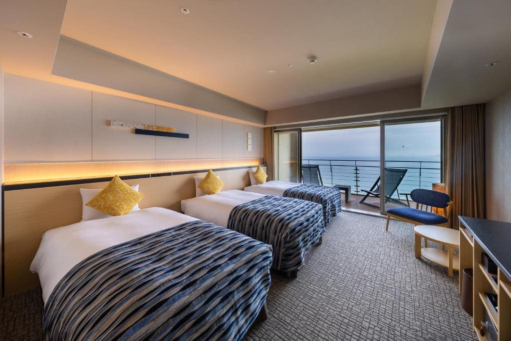 Superior Twin Room - Ocean View Top Floor with Shower Booth & Deck room - Image 1