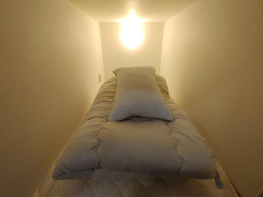 Single Bed in 6-Bed Dormitory Room room - Image 2