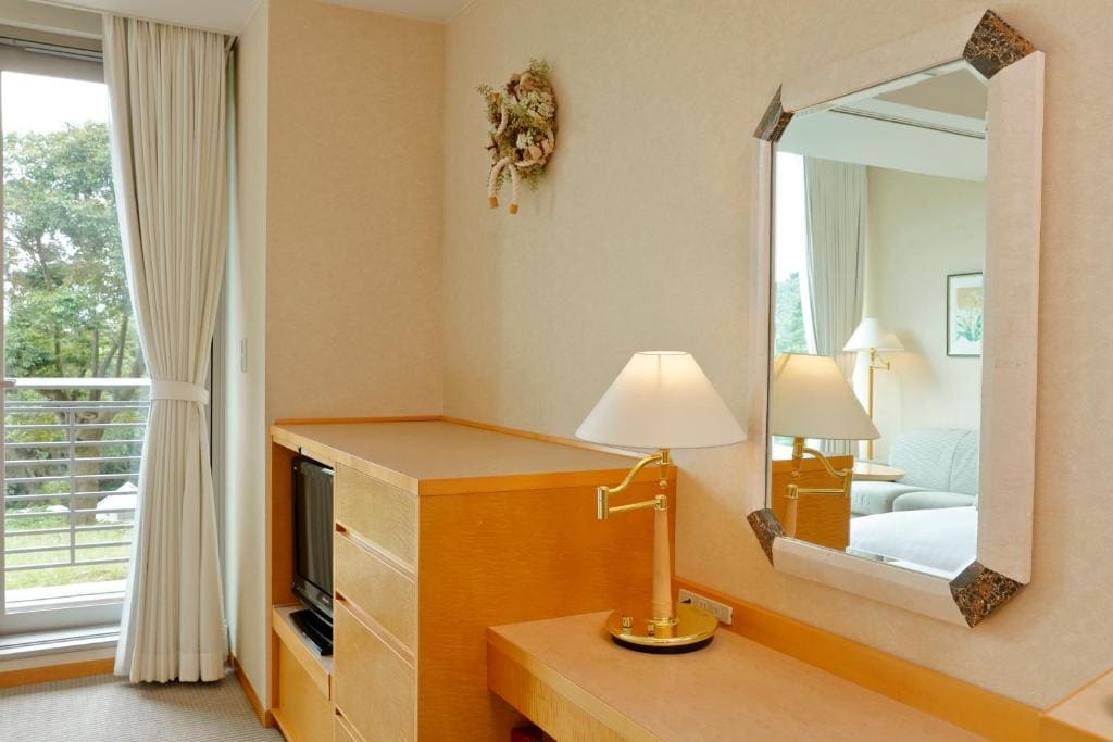 Twin Room with Garden View room - Image 1