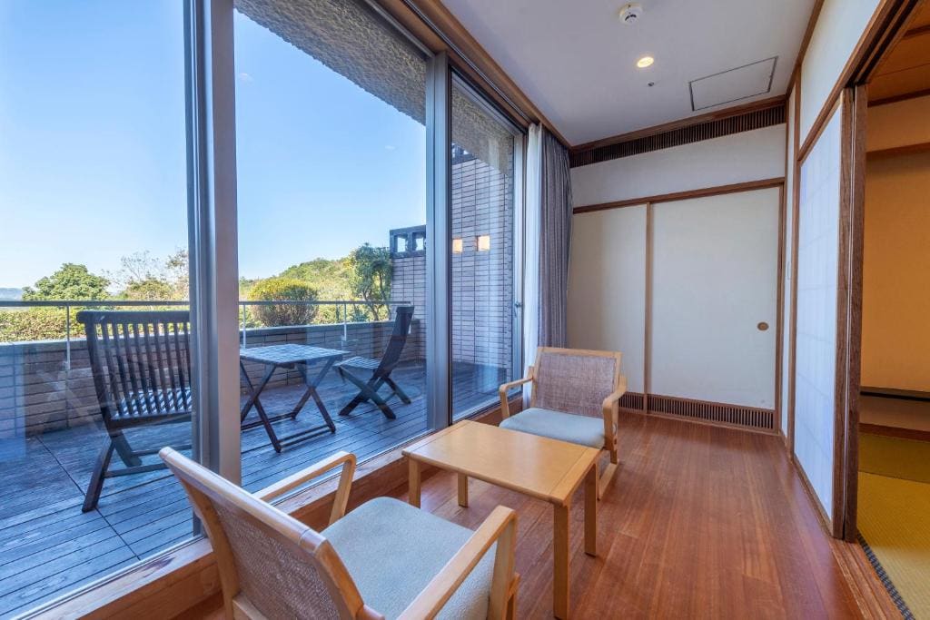 Japanese-Style Room room - Image 3