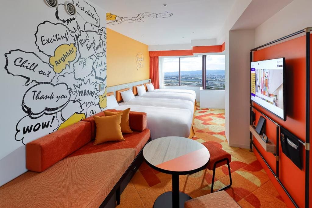 Superior Quadruple Room room - Image 2