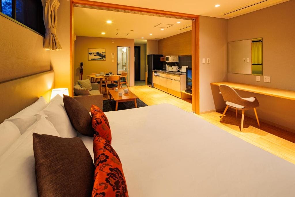 One-Bedroom Apartment room - Image 2