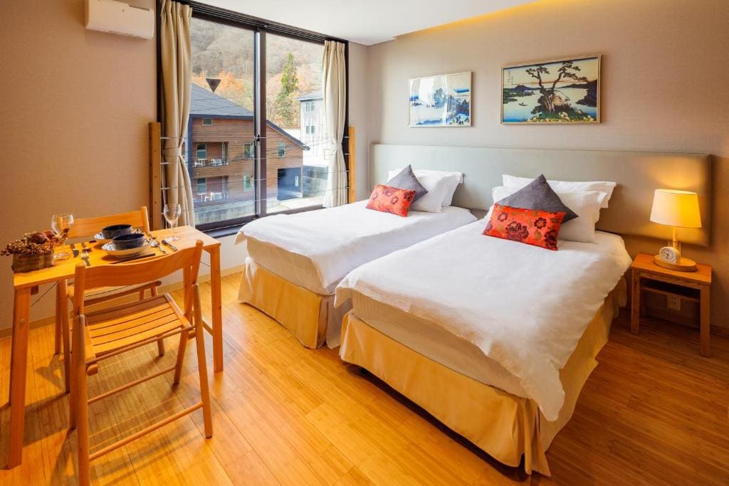 Studio Apartment room - Image 1