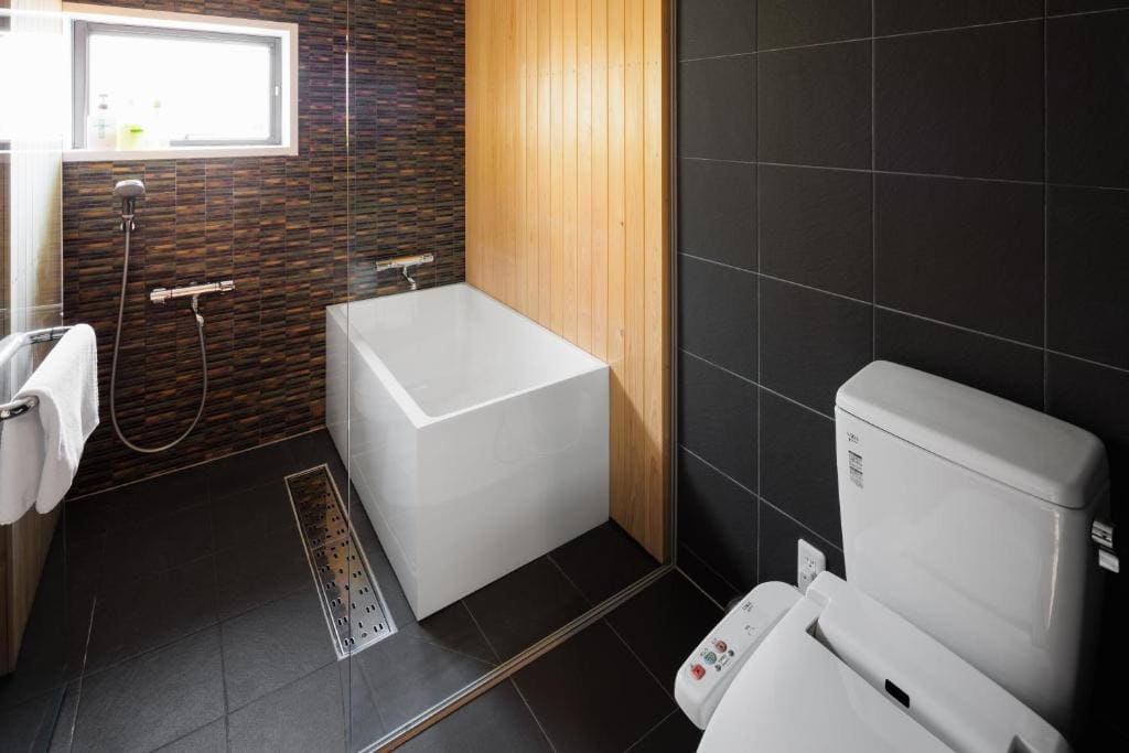 Three-Bedroom Apartment room - Image 3