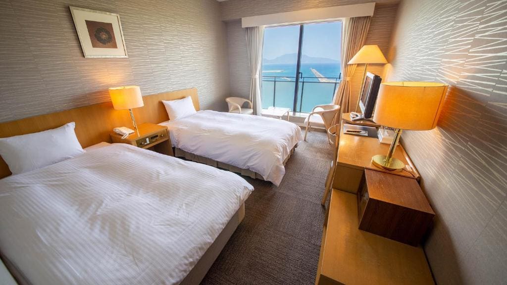 Japanese-Style Room room - Image 1