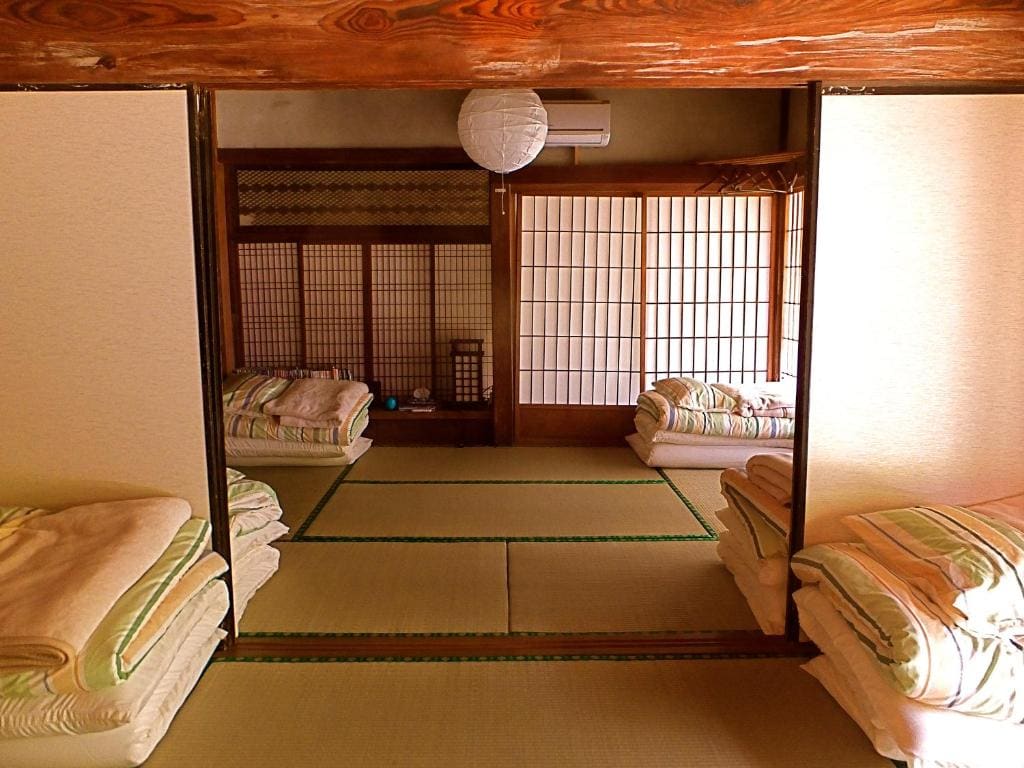 Family Room with Garden View room - Image 3