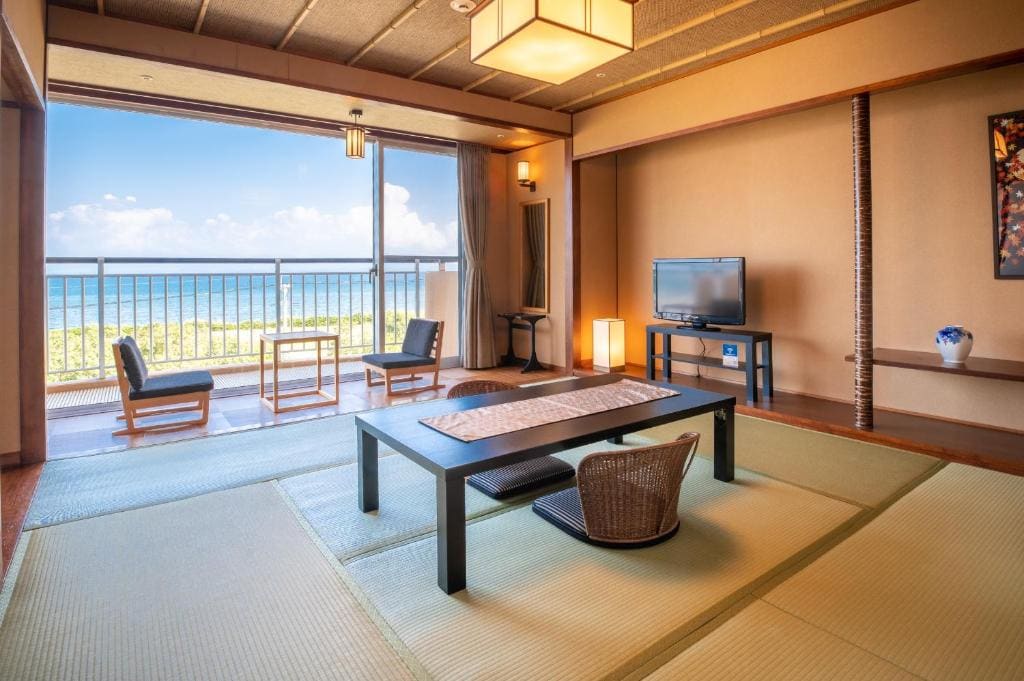 Superior Japanese-Style Room with Shower room - Image 1