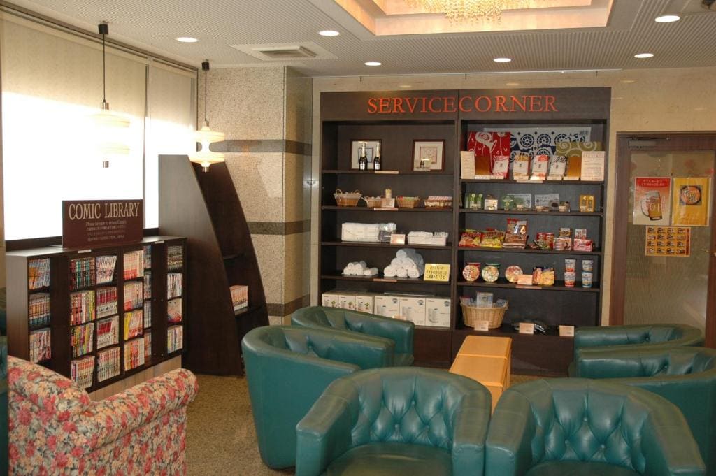 Deluxe Twin Room - Non-Smoking room - Image 3