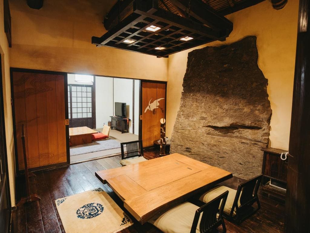 Japanese-Style House - Annex room - Image 1