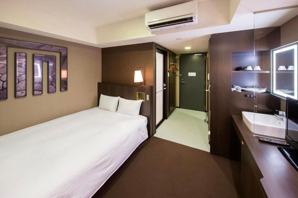 Double Room - Non-Smoking room - Image 3