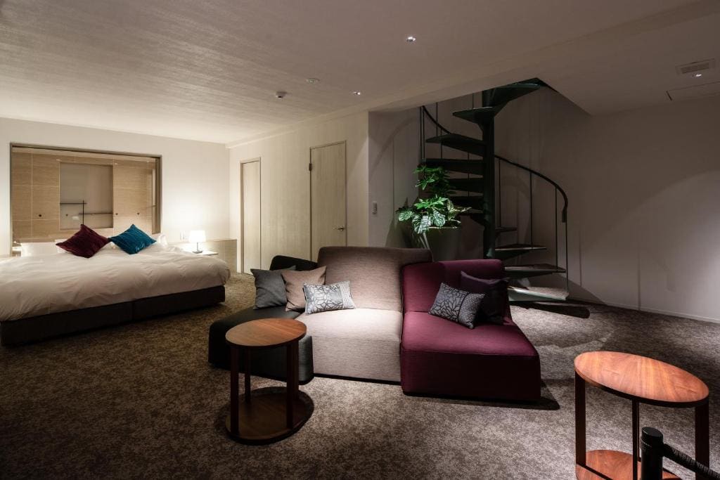 Executive Suite room - Image 3