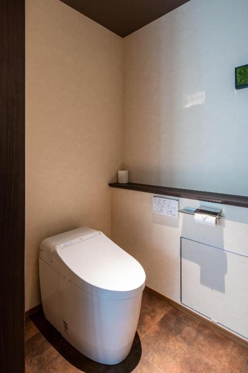 Suite with Garden View room - Image 2