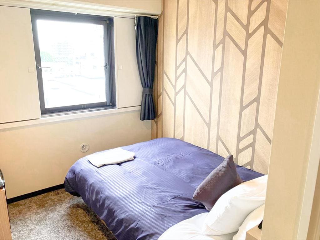 Double Room with Small Double Bed - Non-Smoking room - Image 3