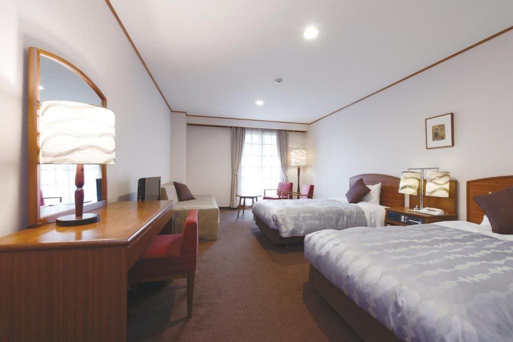 1F Twin Room - Non-Smoking - Non renovated room - Image 1