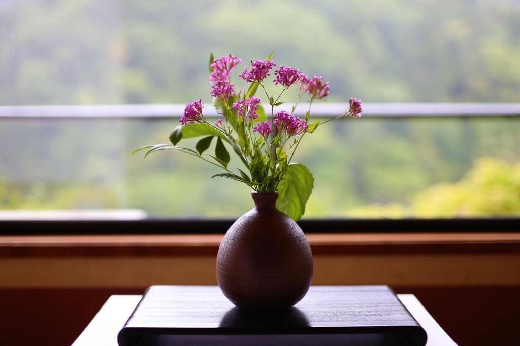 Japanese-Style Twin Room with Mountain View room - Image 1