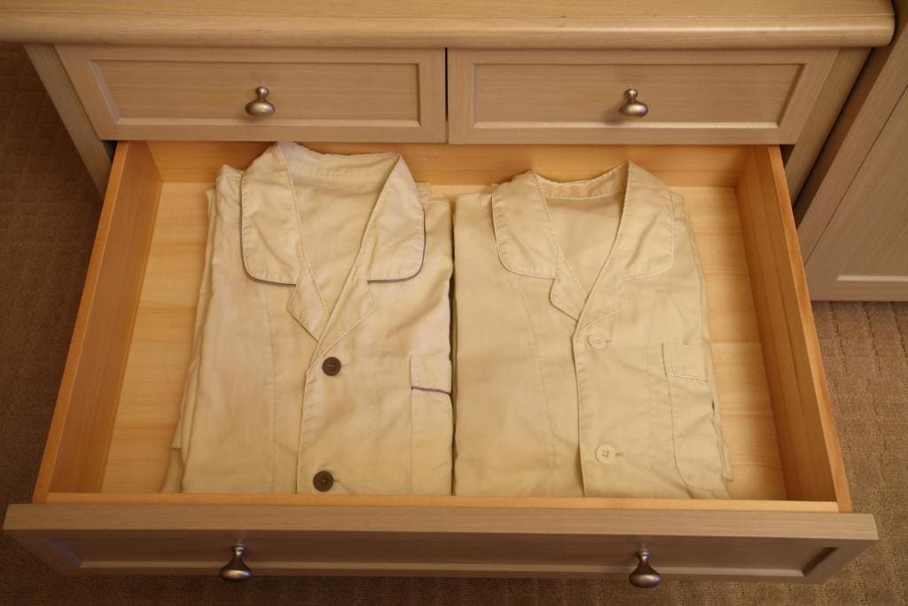 Superior Twin Room - Non-Smoking room - Image 3