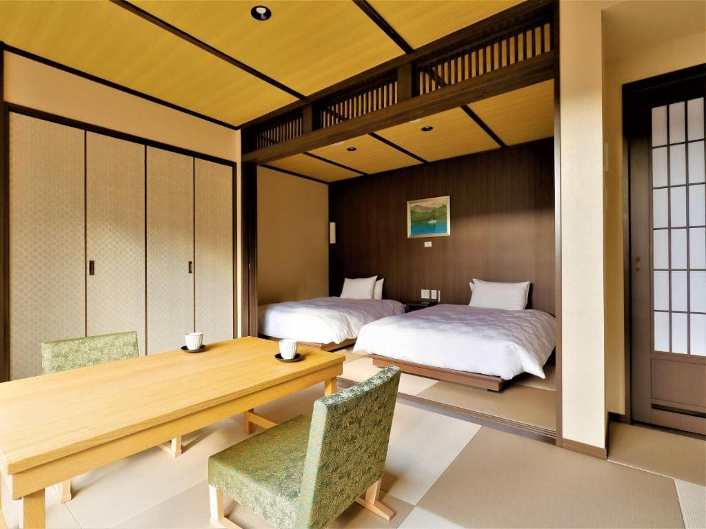 Superior Twin Room with Tatami Area room - Image 1