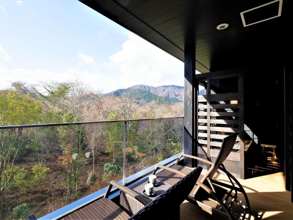 Suite Room B with Private Bathroom room - Image 3