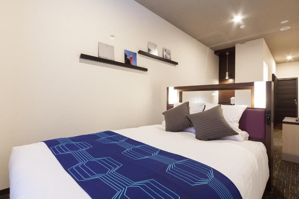 Superior Double Room with Kitchenette - Non-Smoking room - Image 1