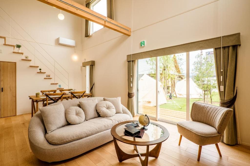 Deluxe Villa room - Image 3