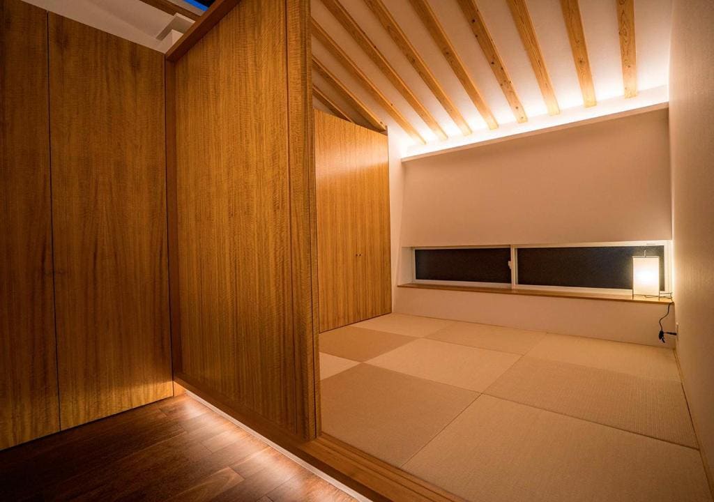 Suite with Sea View room - Image 3