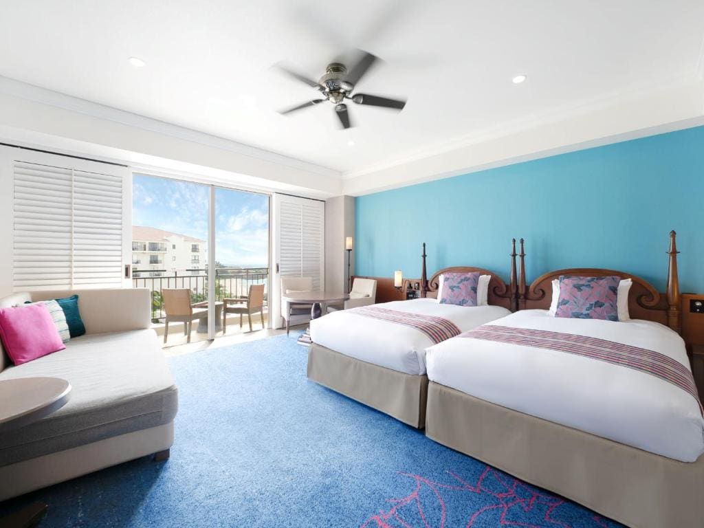 Superior Ocean Patio Twin - Non-Smoking room - Image 2