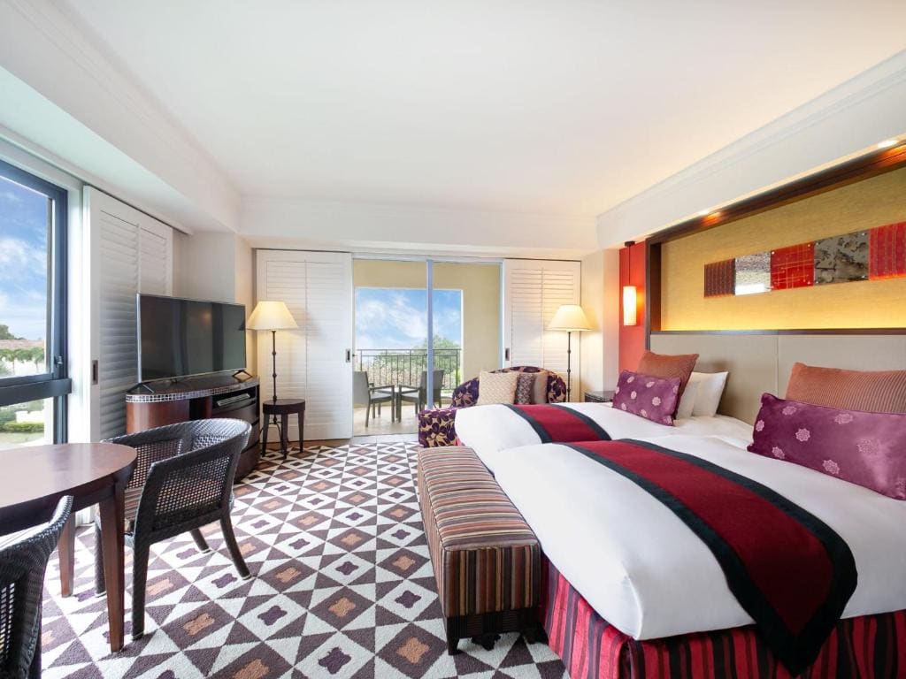 Alivila Suite - Non-Smoking(Free round-trip airport transfer) room - Image 3
