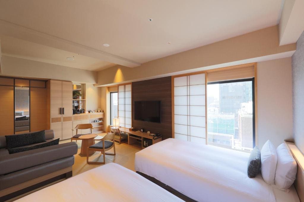 Superior Twin Room - Non-Smoking room - Image 1