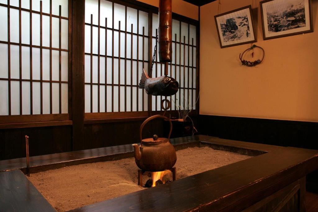 Standard Japanese-Style Room room - Image 2