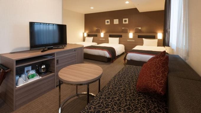 Quadruple Room room - Image 3