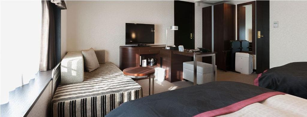 King Suite room - Image 2