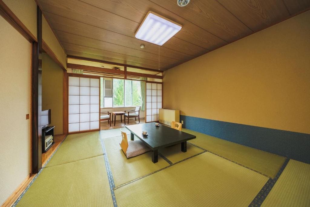 Standard Japanese-Style Room - Non-Smoking room - Image 2