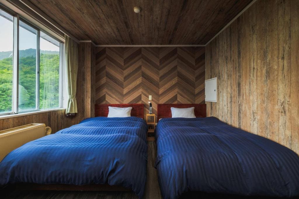Standard Twin Room - Non-Smoking room - Image 3