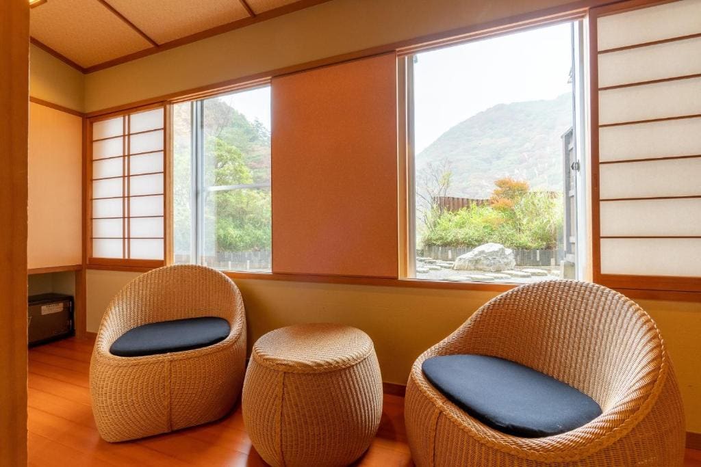 Suite Japanese-Style-Room with Private Open Air Bath - Indoor Bath - Non-Smoking room - Image 2
