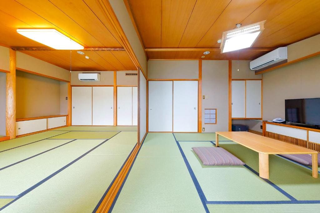 Standard Japanese-Style-Room 54sqm - Indoor Bath - Non-Smoking room - Image 3