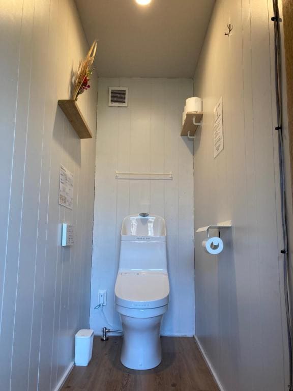 Classic Quadruple Room room - Image 1