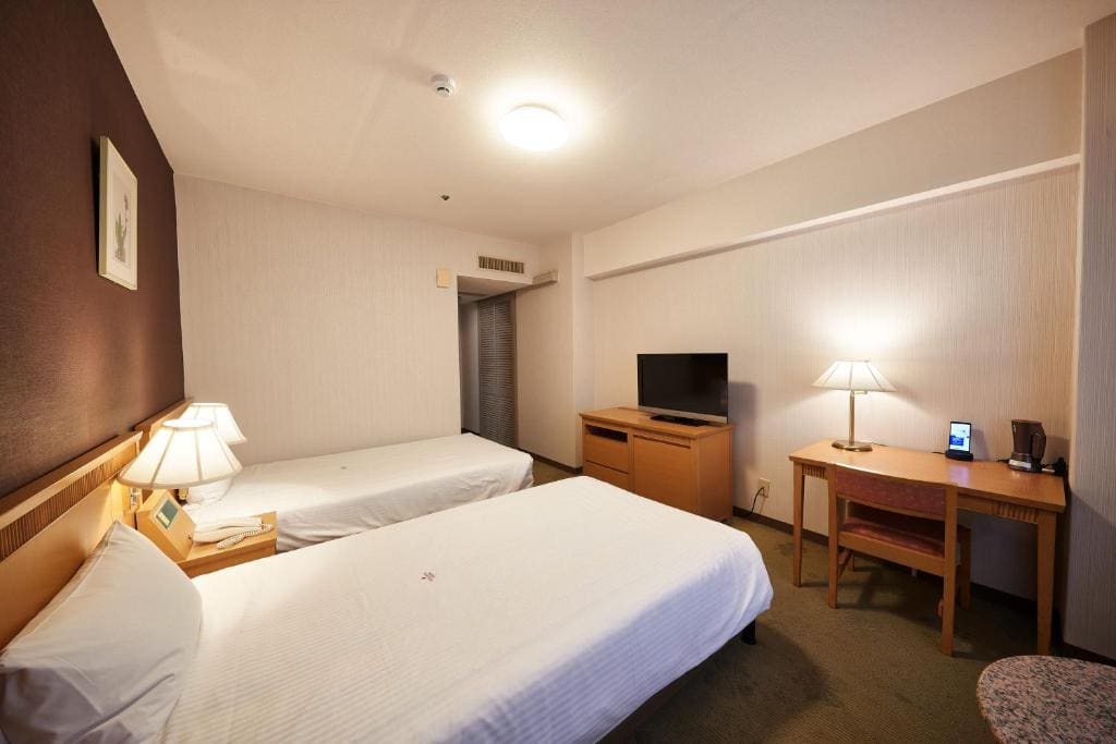 Standard Twin Room room - Image 1