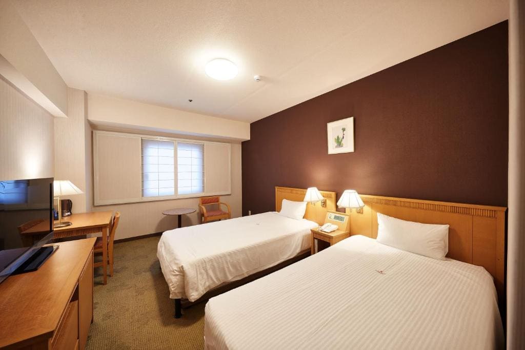 Standard Triple Room room - Image 1