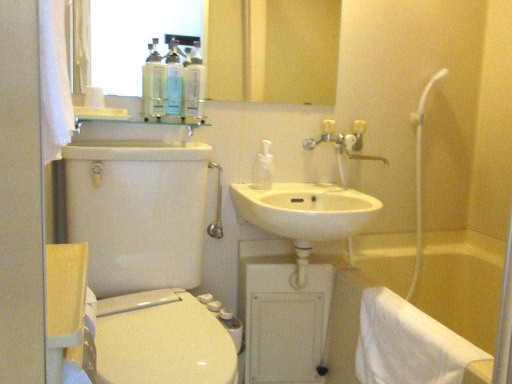 Single Room - Non-Smoking room - Image 3