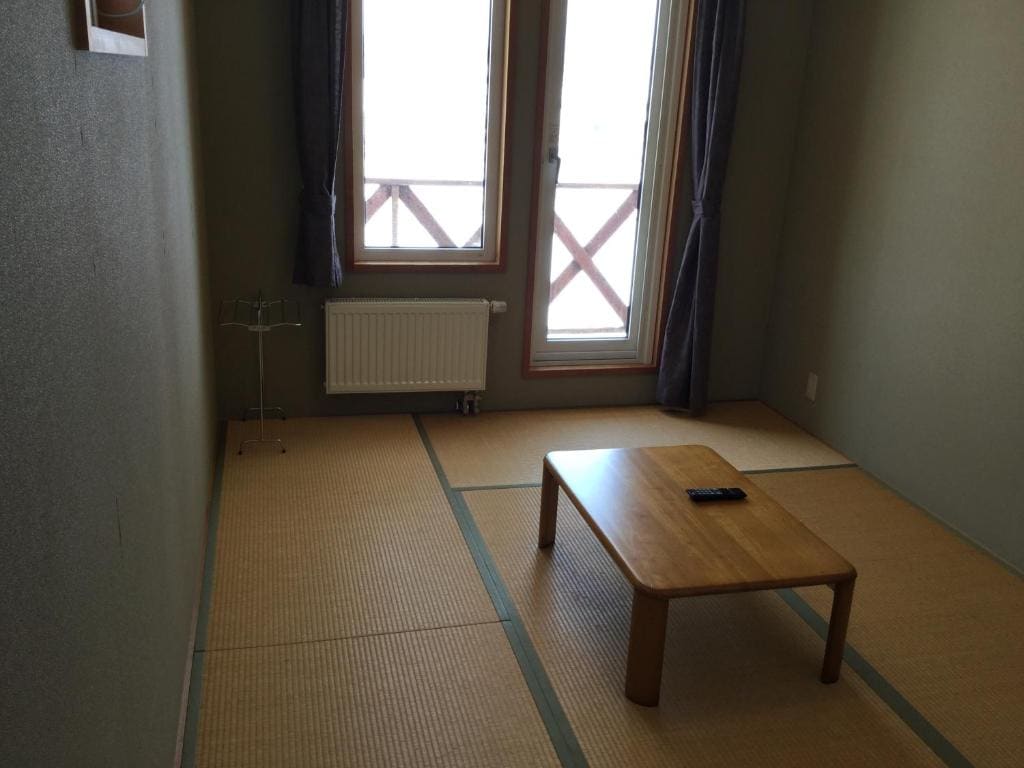 Japanese-Style Room with Shared Bathroom - Non-Smoking room - Image 2