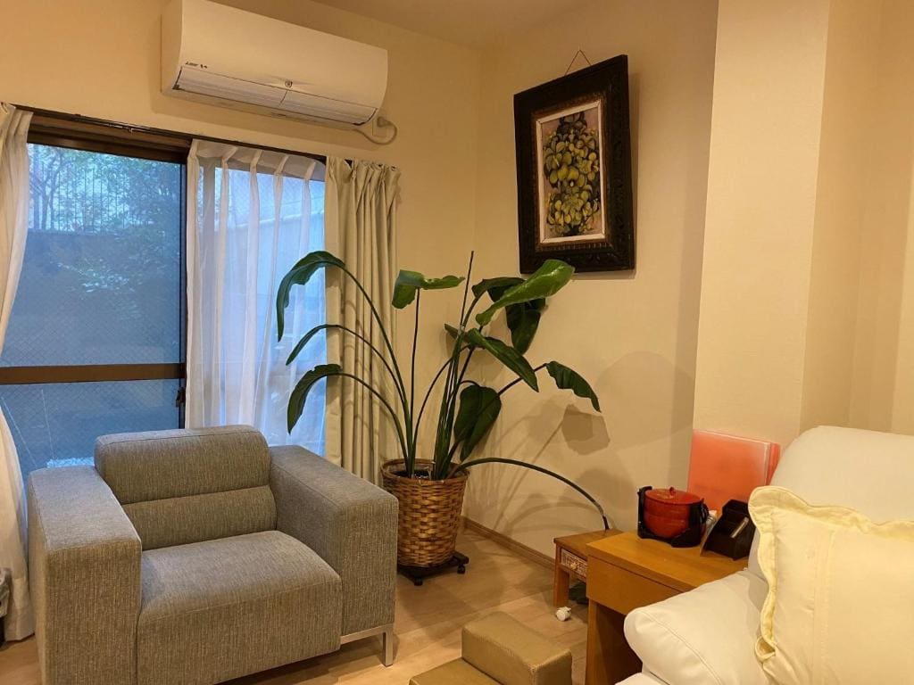 Studio room - Image 2