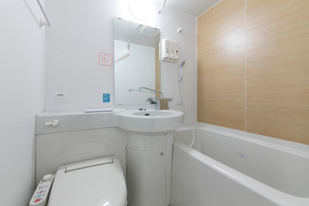 Double Room - Smoking room - Image 2