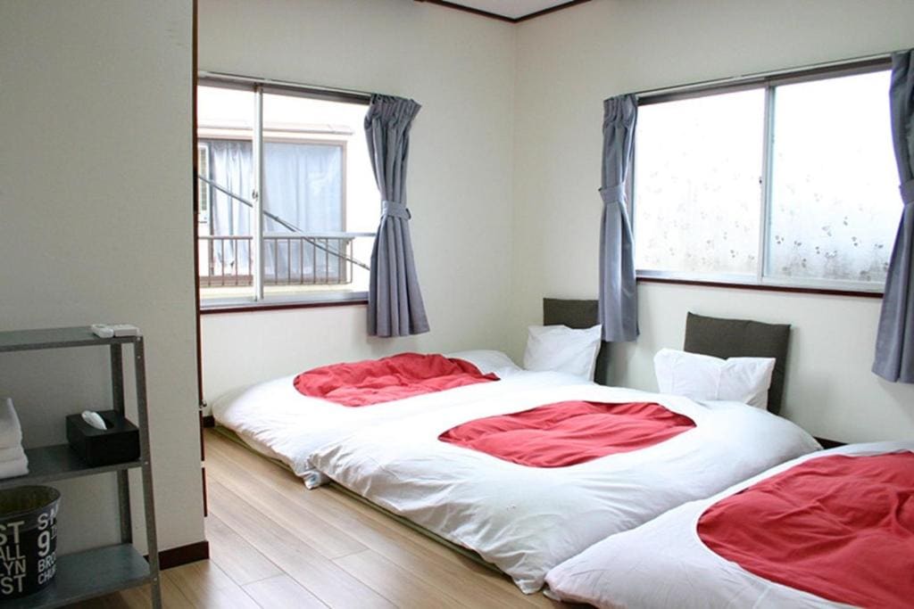 Vacation Home room - Image 2